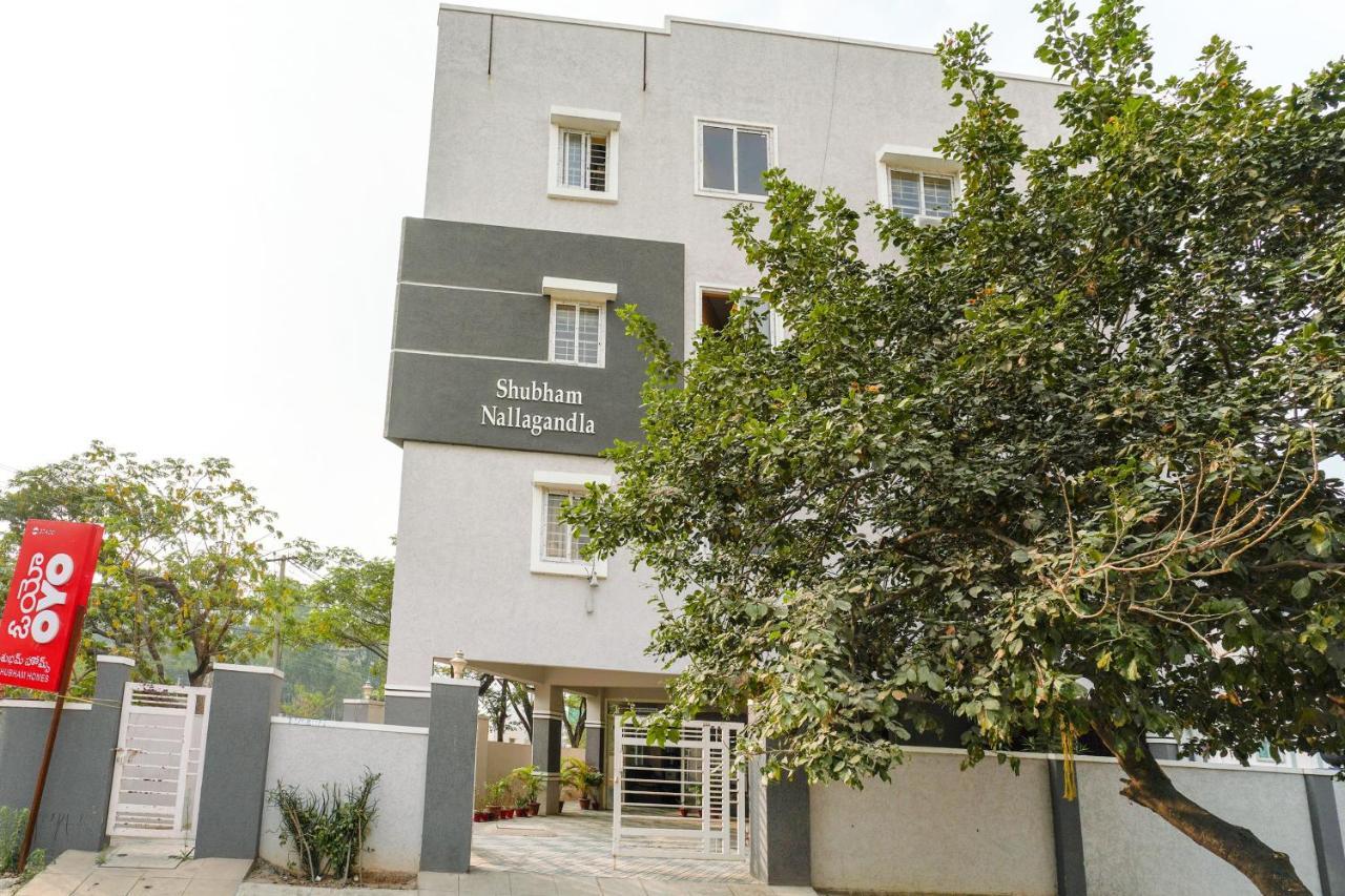 Oyo 70286 Svr Grand Hotel Hyderabad Exterior photo